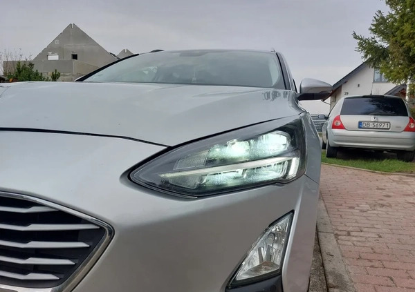 Ford Focus cena 32900 przebieg: 116000, rok produkcji 2019 z Wrocław małe 667
